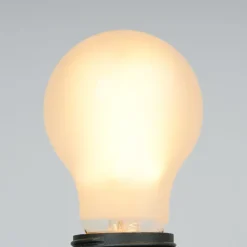Arcchio LED-filamentpære, E27, 3,8W, matt, 2700K