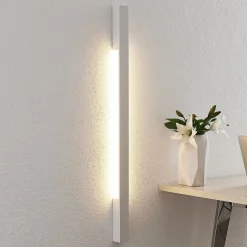 Arcchio LED-vegglampe Ivano, 91 cm, hvit, aluminium| Design- Og Hotellbelysning|Led-Innendørs