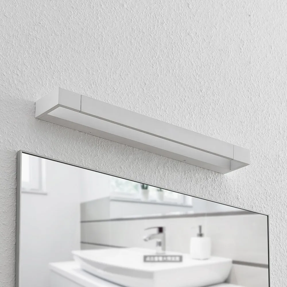 Arcchio LED-vegglampe Jora, 60 cm, hvit, svingbar, IP44| Led-Innendørs|Vegglamper