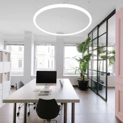 Artemide Alphabet of light sirkulær via app 155 cm| Smarthus Belysning