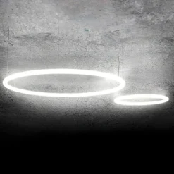 Artemide Alphabet of light sirkulær via app 155 cm| Smarthus Belysning