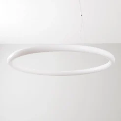 Artemide Alphabet of light sirkulær via app 90 cm| Smarthus Belysning