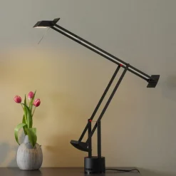 Artemide Tizio bordlampe, svart| Kontorbelysning|Bordlamper