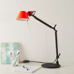 Artemide Tolomeo Micro Bicolour bord svart/korall| Kontorbelysning|Bordlamper