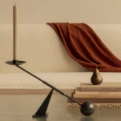 Audo Copenhagen Audo lysestake Interconnect, bronse, høyde 25,5 cm| Møbel Og Interiør