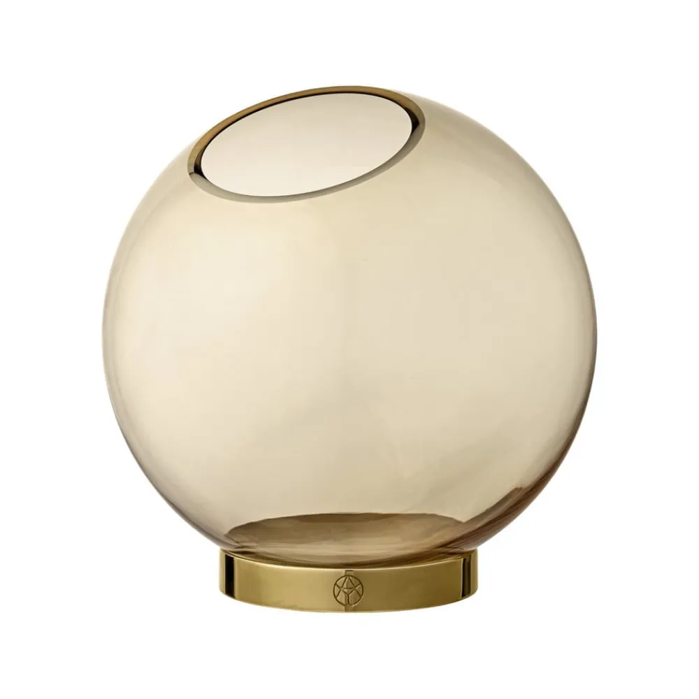 AYTM Vase Globe, Ø 17 cm, rav / gull, glass, stål| Møbel Og Interiør