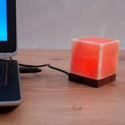 Wagner Life Bordlampe Kubus med USB tilkobling| Dekorasjonsbelysning|Kontorbelysning