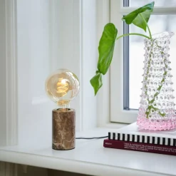 Nordlux Bordlampe Siv med marmorsylinder, brun| Bordlamper