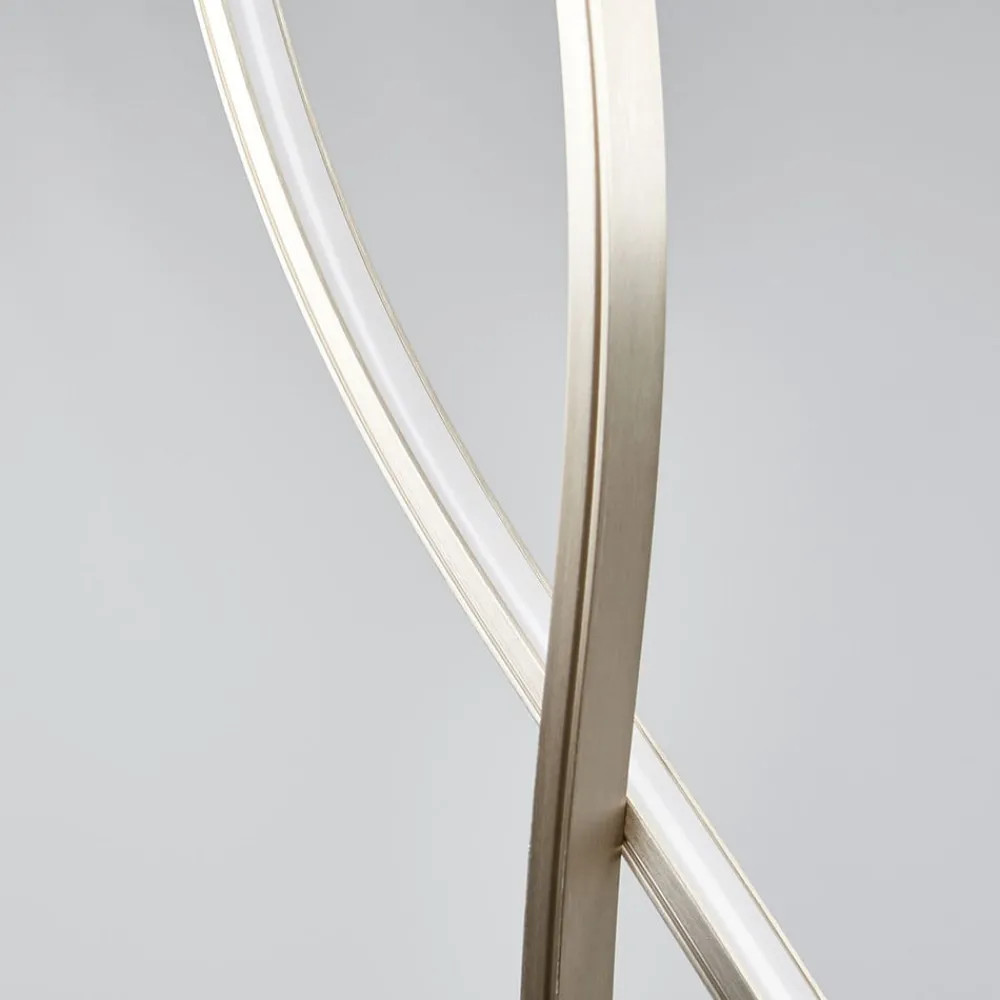 Lindby Buet LED-gulvlampe Bobi| Gulvlamper