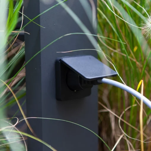 LUTEC Cuba LED-veilampe, antrasitt med stikkontakt| Gatebelysning, Pullert Belysning