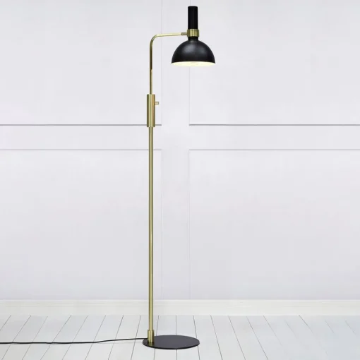 Markslöjd Dimbar gulvlampe Larry, svart-messing| Gulvlamper