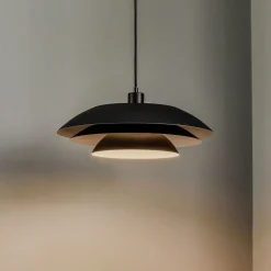 Dyberg Larsen DL45 hengelampe i metall svart Best