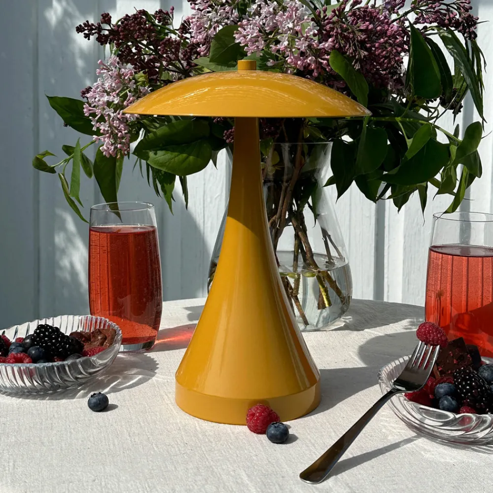 Dyberg Larsen LED-bordlampe Vienna, karri, høyde 28 cm Sale