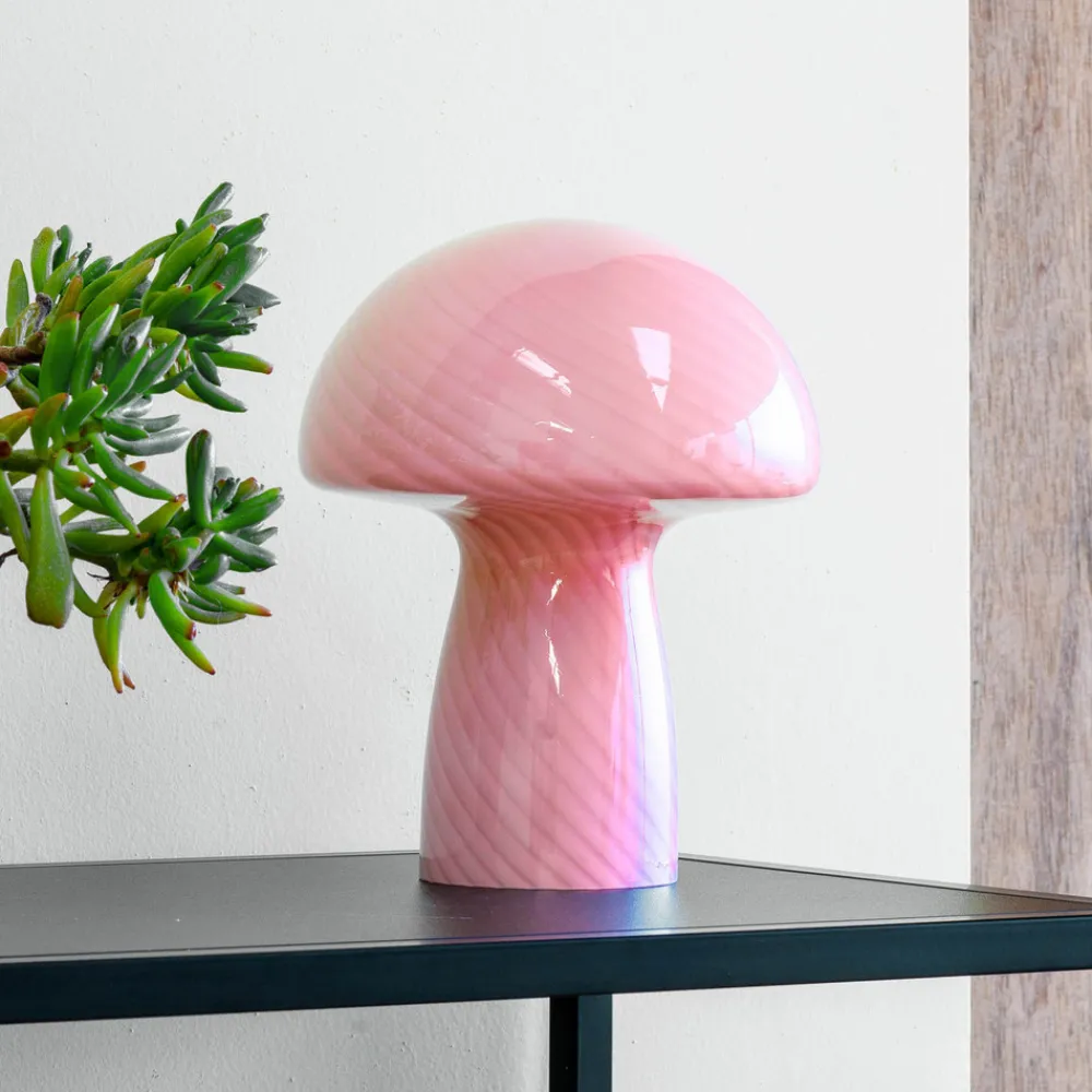 Dyberg Larsen Mushroom bordlampe, rosa, høyde 23 cm, glass Discount