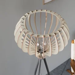 Envostar Faje gulvlampe av kryssfinér bjørk| Gulvlamper