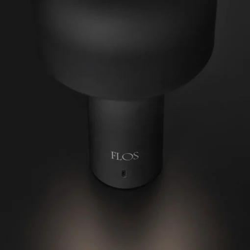 FLOS Bellhop oppladbar LED-bordlampe, svart| Bordlamper
