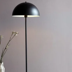 Nordlux Gulvlampe Ellen 40 med metallskjerm, svart| Gulvlamper