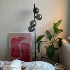 Eco-Light Gulvlampe Neptun med røykglasskuler, svart Outlet