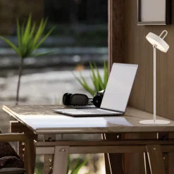 JUST LIGHT. Amag LED-bordlampe, hvit, jern, IP44| Dekorasjonsbelysning|Terrassebelysning