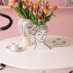 KARE Favola Lady-vase, høyde 25 cm, keramikk, svart/hvit| Møbel Og Interiør