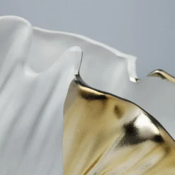 KARE Ginkgo Elegance-vase, høyde 18 cm, steintøy, hvit, gull Sale