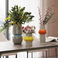 KARE Vase Calabria, blå/beige, porselen, håndlaget Best