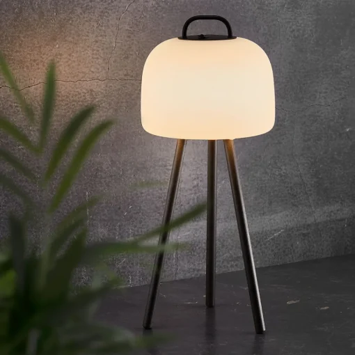 Nordlux LED-bordlampe Kettle Tripod metall, skjerm 22 cm Outlet