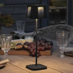 Konstsmide LED-dekobelysning Nice USB-ladetilkobling, svart| Dekorasjonsbelysning|Terrassebelysning