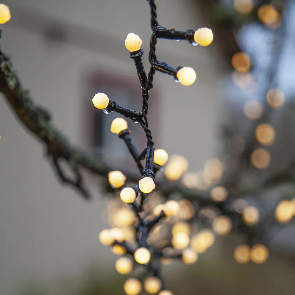 STAR TRADING LED-lyslenke Berry Mini med timerfunksjon hvit Hot