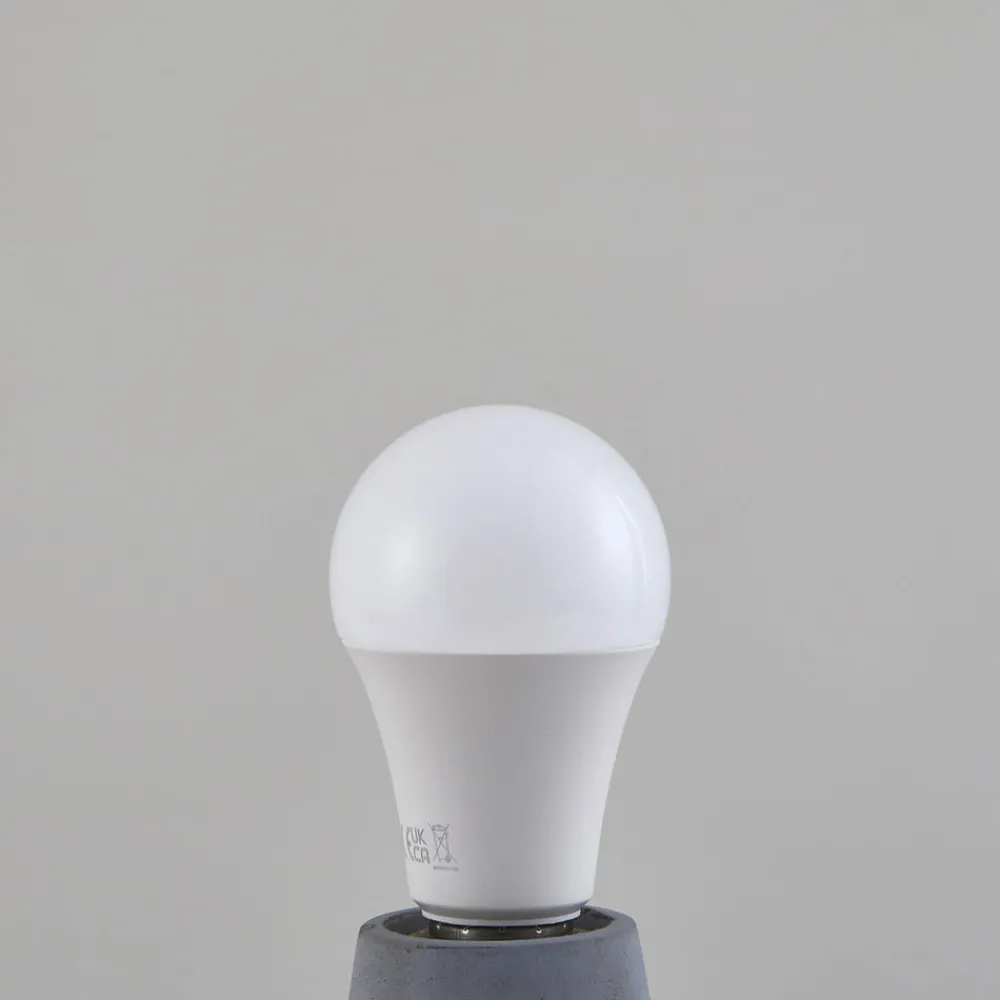 Arcchio LED-pære, opal, E27, 3,8 W, 4000K, 806 lumen| E27 Pærer|Led-Pærer