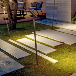 LEDS-C4 Juncus LED-spot med jordspyd, brun, 3 000 K New