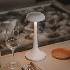 LEDS-C4 LED-bordlampe Portobello, hvit, dimmer, ABS Hot