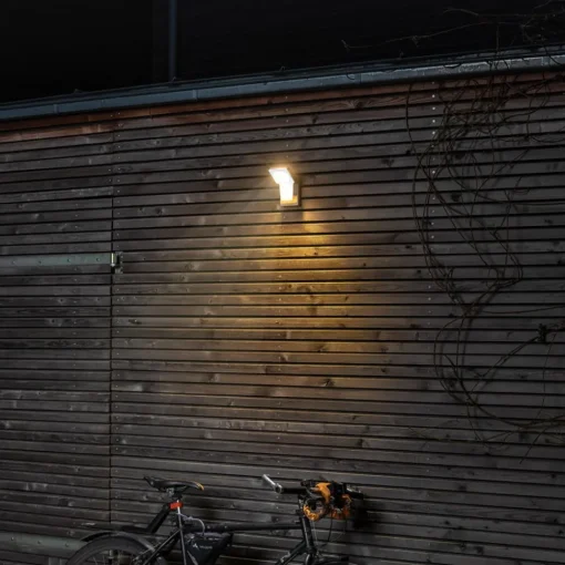 LEDVANCE Endura Pro Spot Sensor LED-spot 16 W grå| Vegglamper Med Sensor|Utespotter