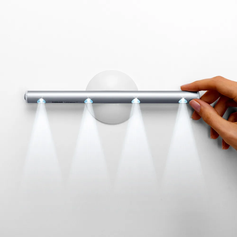 LEDVANCE LEDstixx lysstav til vegg eller bord Outlet