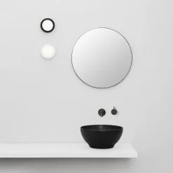 FARO BARCELONA LED-vegglampe May IP44, hvit