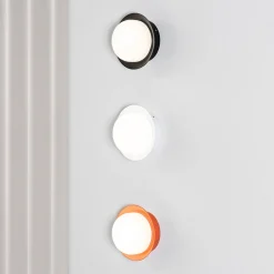 FARO BARCELONA LED-vegglampe May IP44, hvit