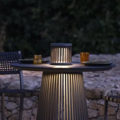 Les Jardins LED-solcellelampe Halo, grå, aluminium/granitt| Solcellelamper