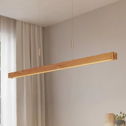 Lindby Alimara LED-hengelampe i tre, tre, lengde 138 cm Discount