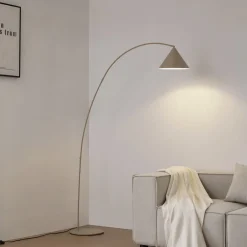 Lindby buelampe Triangolo, beige, høyde 195 cm, metall, E27