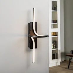 Lindby Divola LED-vegglampe, stepdim, svart