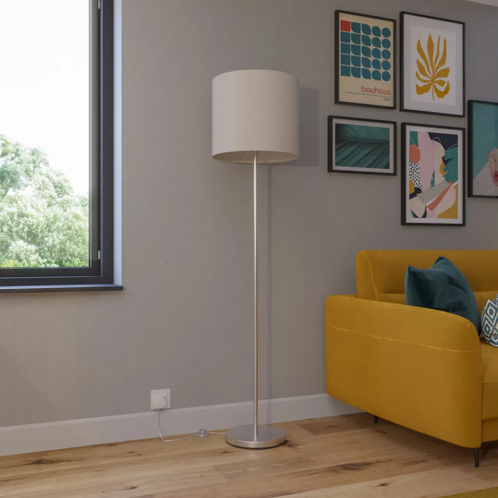 Lindby Evenly gulvlampe med tekstilskjerm New