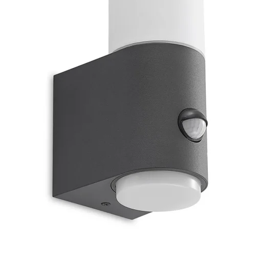 Lindby Okari utendørs vegglampe med sensor, rett| Vegglamper Med Sensor|Utebelysning Med Sensor