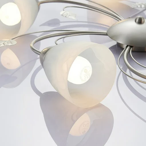 Lindby taklampe Yannie, 5 lyskilder, 60 cm, nikkel/hvit, glass Outlet