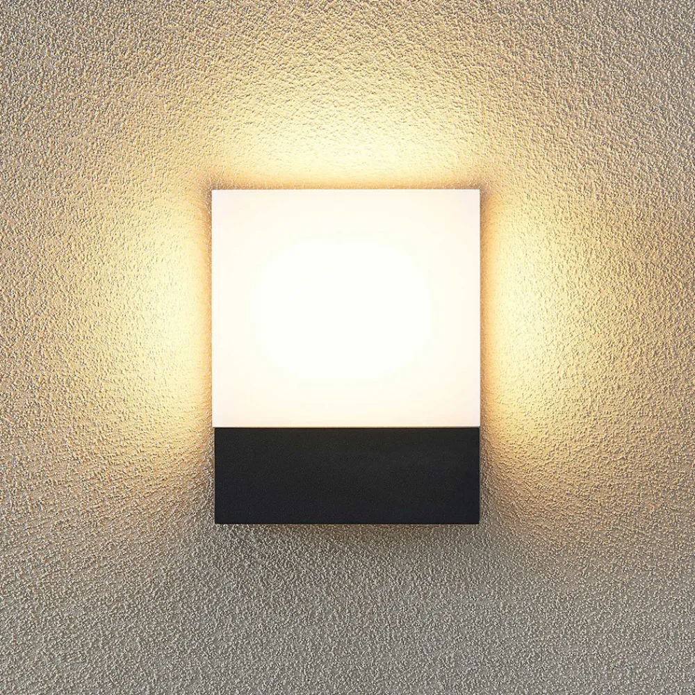 Lindby Vanira LED-vegglampe til uteområdet