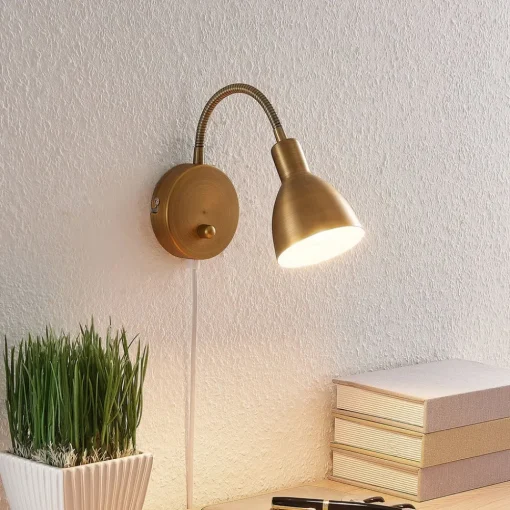 Lindby vegglampe Amrei, antikk messing, 42 cm, støpsel, dimbar| Vegglamper