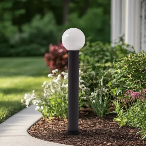 Lindby veilampe Dangan, hvit, høyde 90 cm, glass, metall| Gatebelysning Med Sensor|Terrassebelysning