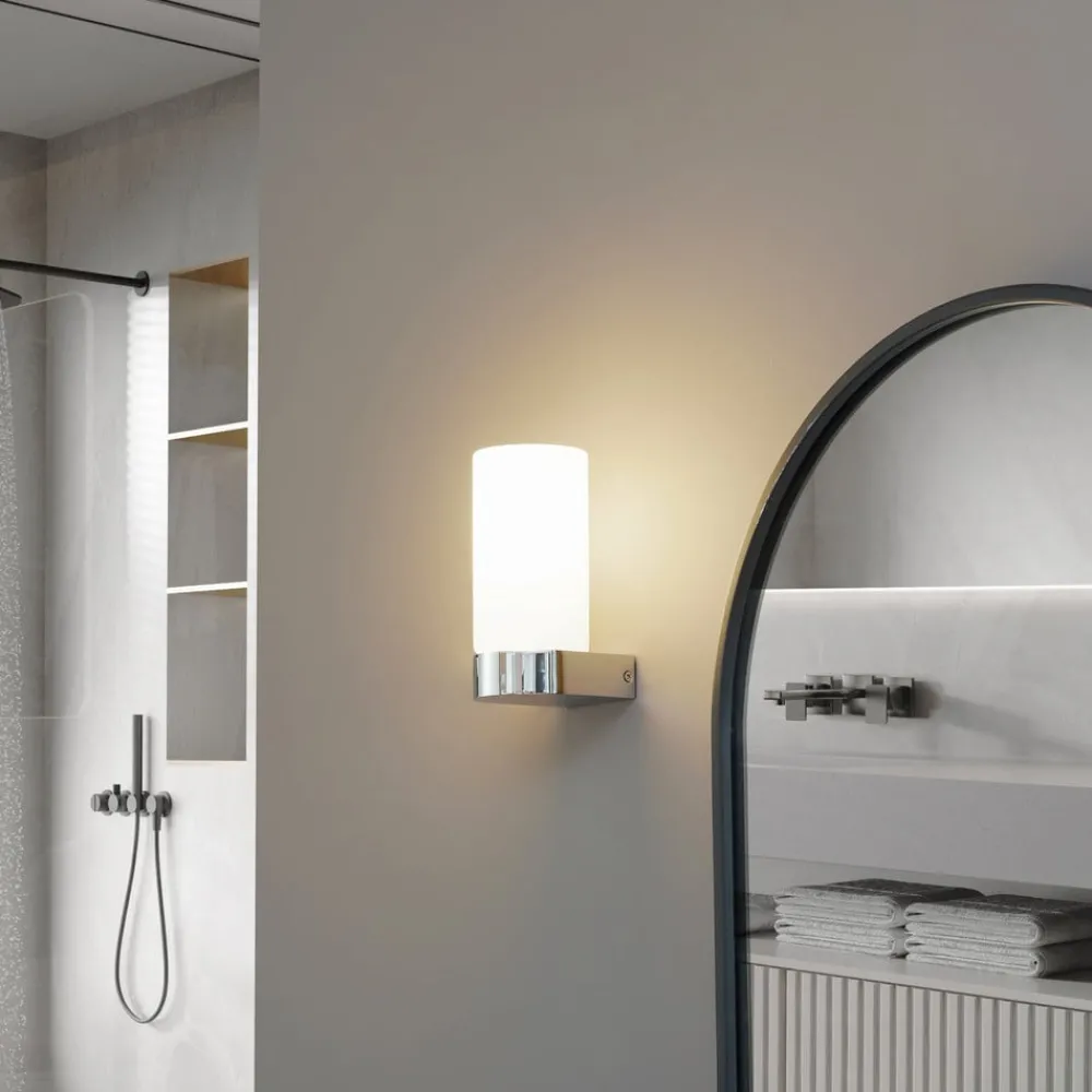 Lucande Basolo vegglampe til bad, krom, høyde 17,2 cm, glass| Vegglamper