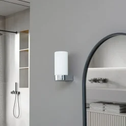 Lucande Basolo vegglampe til bad, krom, høyde 17,2 cm, glass| Vegglamper