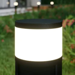 Lucande Corban sokkellampe, grå, stikkontakter, G9, IP44| Sokkellamper Med Sensor|Terrassebelysning