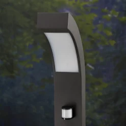Lucande LED-gatelampe Lennik, sensor, 100 cm, antrasitt Hot